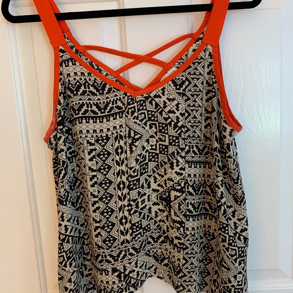 Love On A Hanger, Criss-Cross Straps on Back